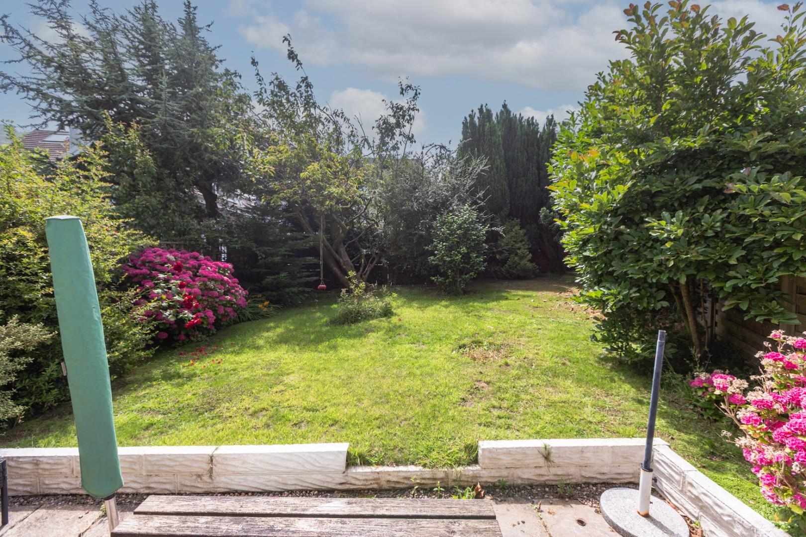 Overland Close, Mumbles, Swansea, SA3 4LR